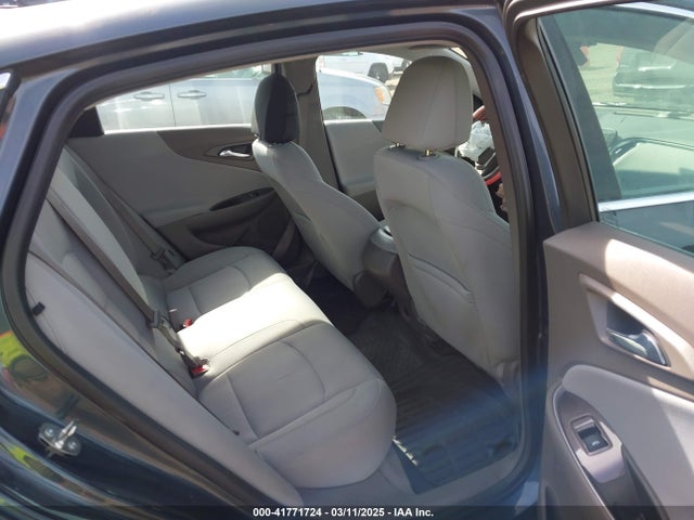 1G1ZC5ST4KF208863 Chevrolet Malibu 1fl