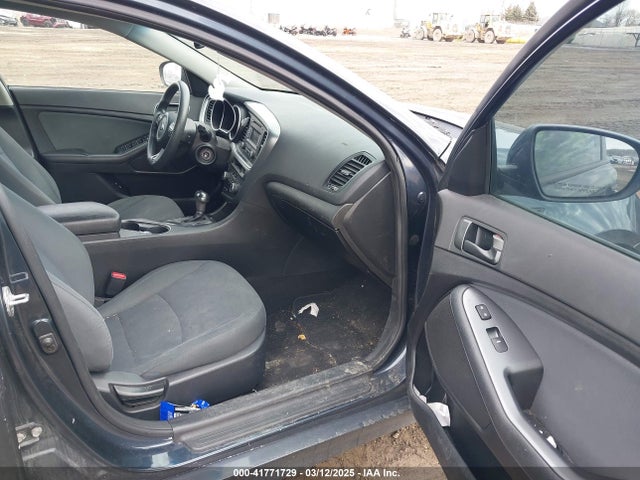 5XXGM4A76FG436462 KIA Optima Lx