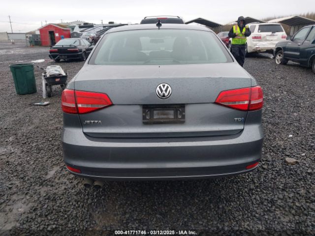 3VWLA7AJXFM293872 Volkswagen Jetta 2.0l Tdi S