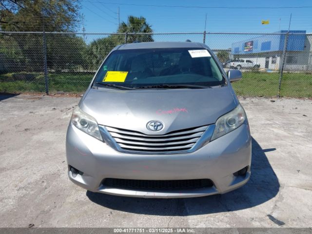 5TDKK3DC8GS728746 Toyota Sienna Le 8 Passenger