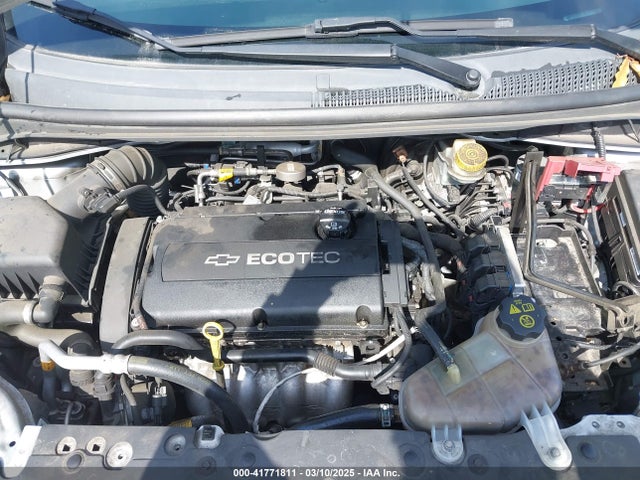 1G1JC5SG6F4217663 Chevrolet Sonic Lt Auto