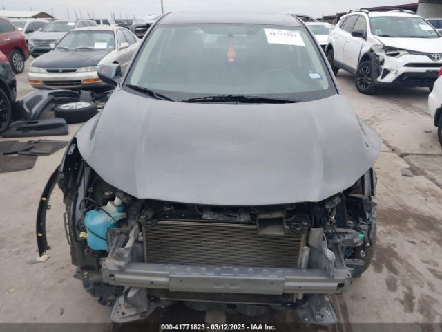 3CZRU5H36MM715613 Honda Hr-v 2wd Lx