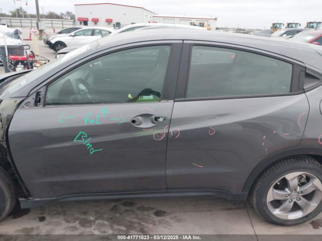 3CZRU5H36MM715613 Honda Hr-v 2wd Lx