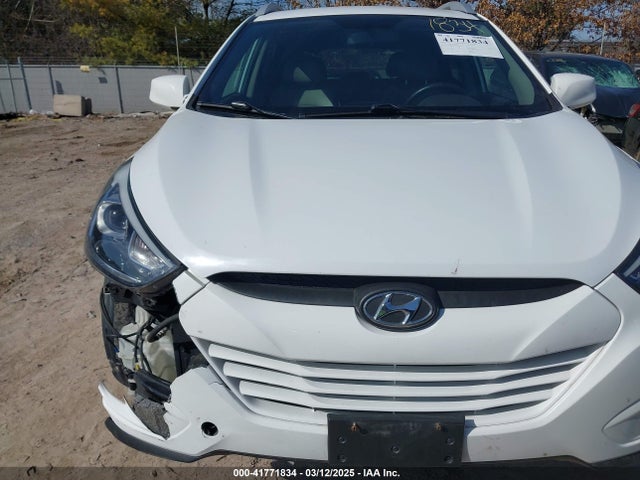 KM8JUCAG0EU926500 Hyundai TUCSON SE