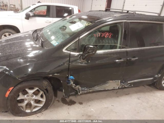 2C4RC1BG8HR831682 Chrysler Pacifica Touring-l