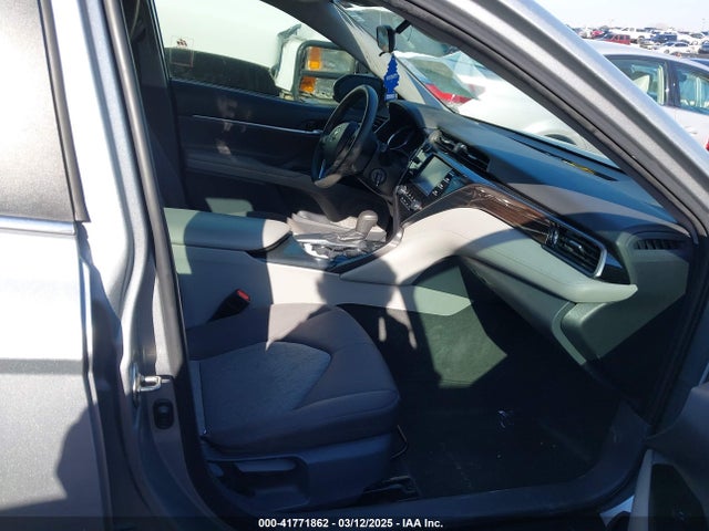 4T1B11HK2KU822484 Toyota CAMRY LE