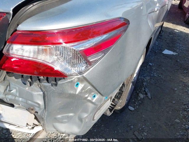 4T1B11HK2KU822484 Toyota CAMRY LE