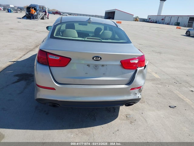 5XXGM4A78FG477630 KIA Optima Lx