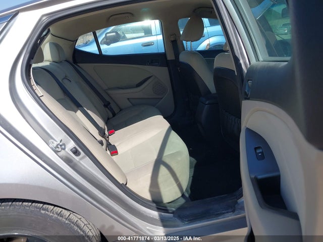5XXGM4A78FG477630 KIA Optima Lx