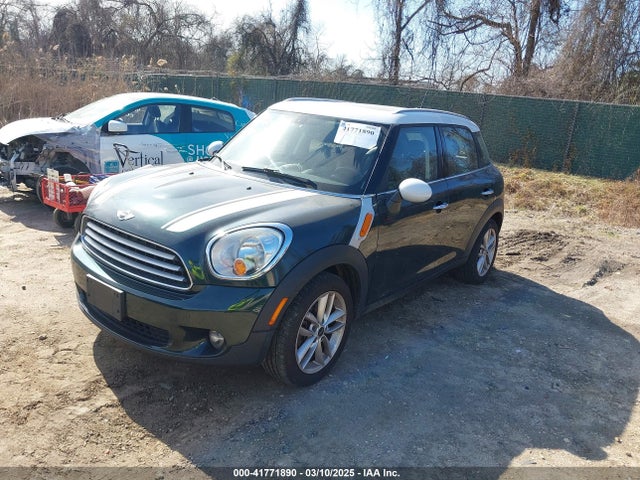 2013 MINI COUNTRYMAN WMWZB3C57DWR35414 Photo 1