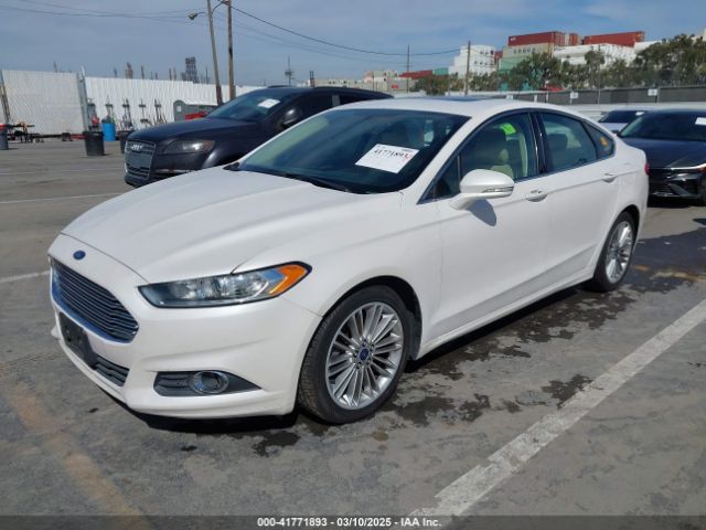 3FA6P0HD4GR134068 Ford FUSION SE