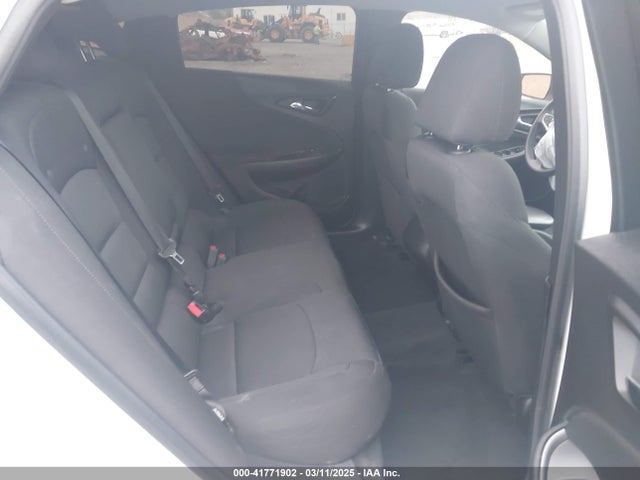 1G1ZB5ST1JF166749 Chevrolet Malibu 1ls