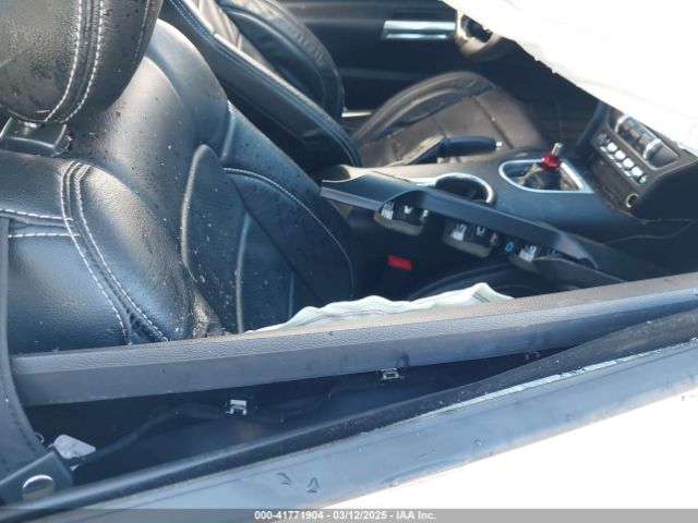 1FA6P8CF1J5121926 Ford MUSTANG GT
