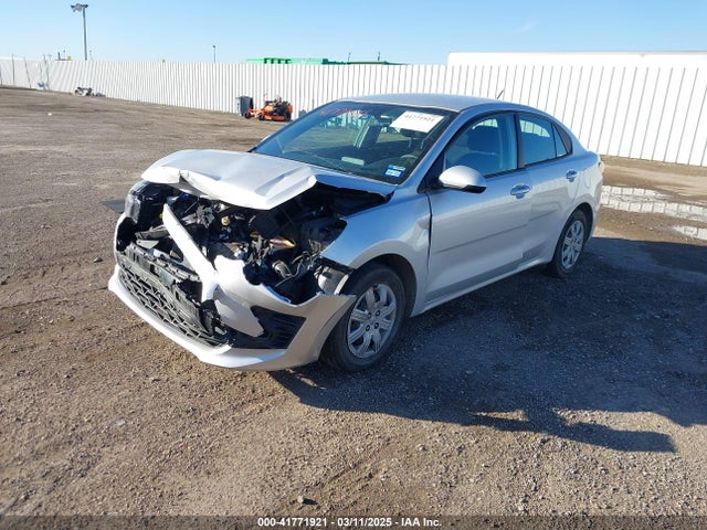 3KPA24AD9PE618894 KIA RIO LX
