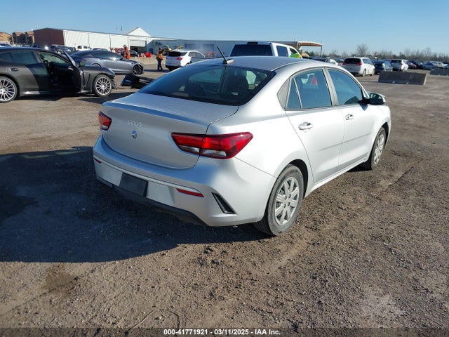 3KPA24AD9PE618894 KIA RIO LX