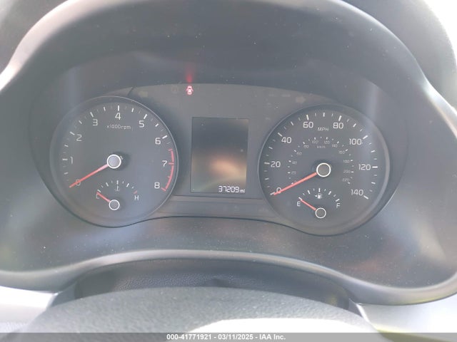 3KPA24AD9PE618894 KIA RIO LX