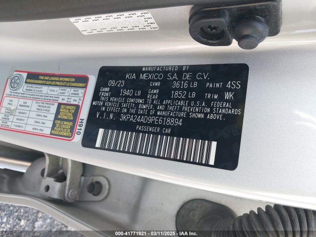 3KPA24AD9PE618894 KIA RIO LX