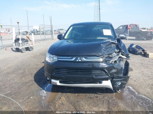 JA4JZ4AX8EZ016070 Mitsubishi OUTLANDER GT