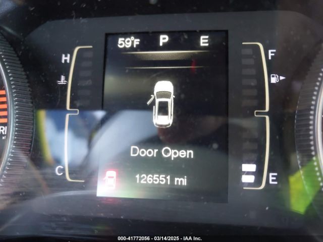 1C4PJMAB6GW327013 Jeep Cherokee Sport