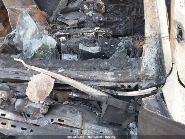 4T1G11AKXPU164422 Toyota CAMRY SE