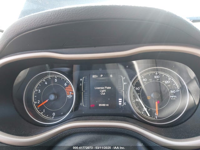 1C4PJLCB1JD513343 Jeep Cherokee Latitude Fwd