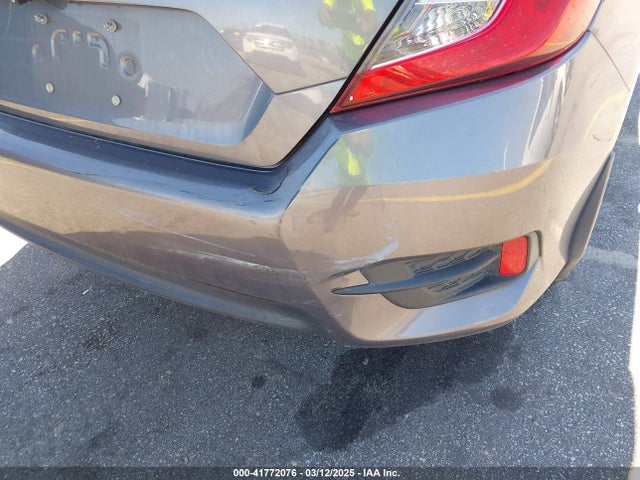 Honda Civic Lx 2017 19XFC2F56HE078303 Image 17