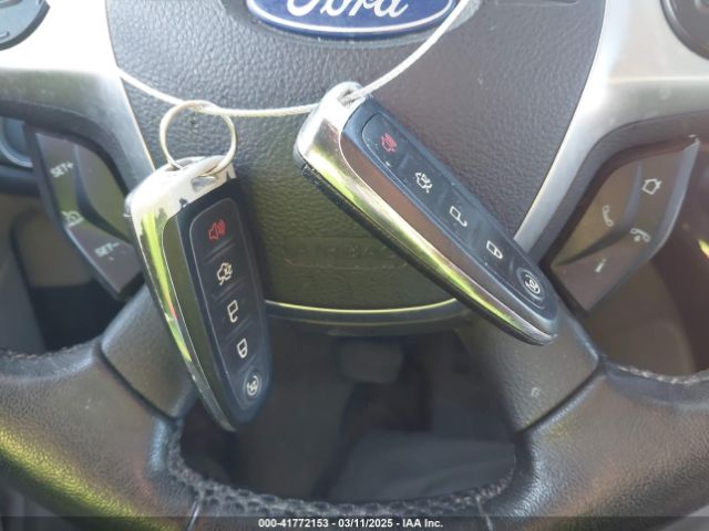 1FMCU9JX4EUD30964 Ford Escape Titanium