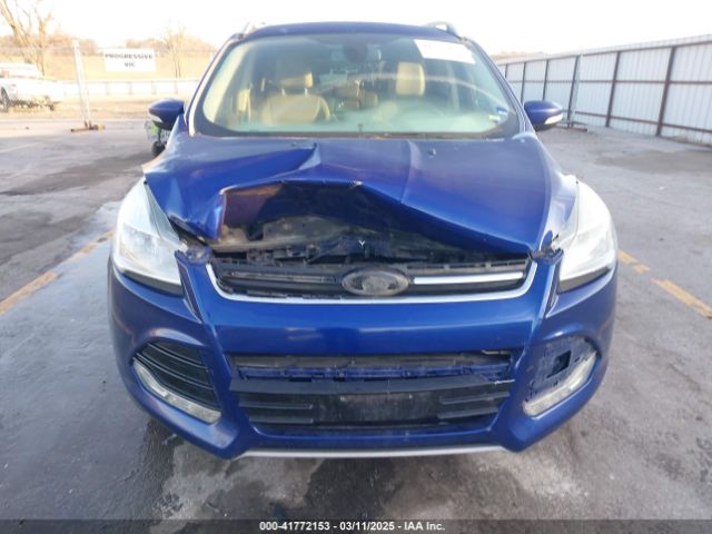 1FMCU9JX4EUD30964 Ford Escape Titanium