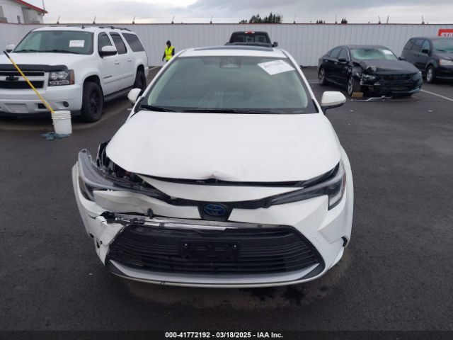 JTDBCMFE8PJ010659 Toyota Corolla Hybrid Xle