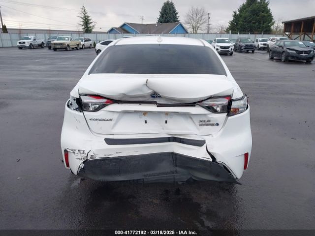 JTDBCMFE8PJ010659 Toyota Corolla Hybrid Xle