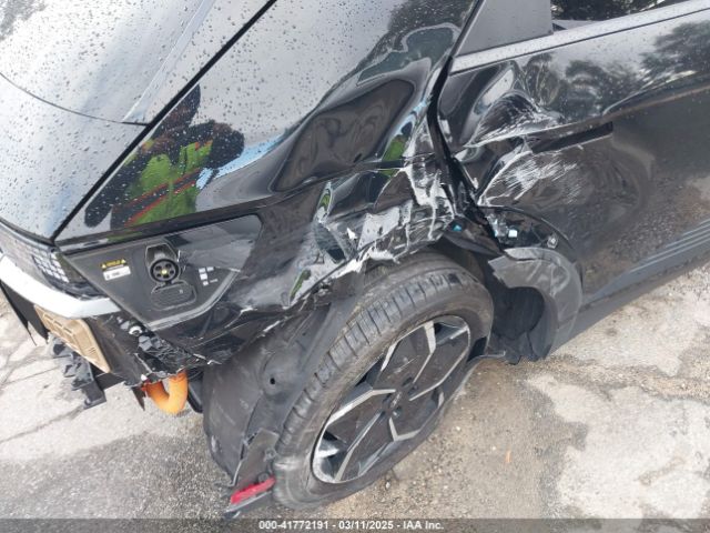 KM8KM4DB8RU278050 Hyundai Ioniq 5 Se Standard Range