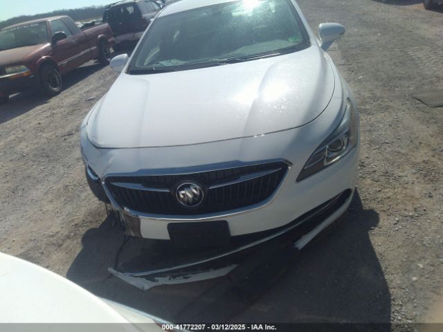 1G4ZP5SS2HU210663 Buick Lacrosse Essence