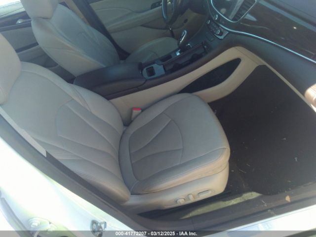 1G4ZP5SS2HU210663 Buick Lacrosse Essence