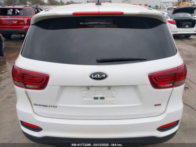 5XYPG4A38KG555012 KIA Sorento 2.4l Lx