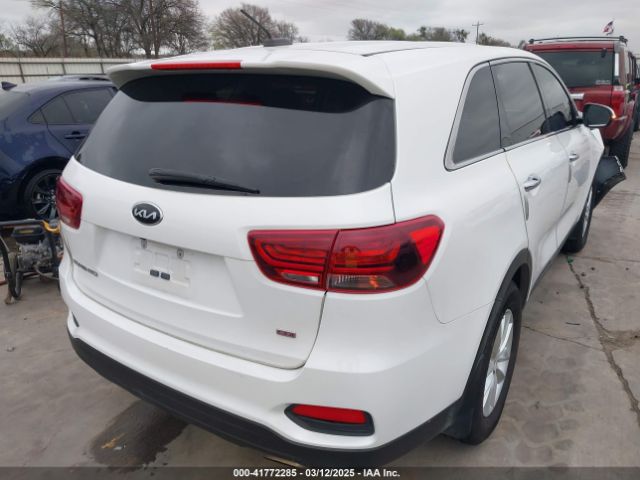 5XYPG4A38KG555012 KIA Sorento 2.4l Lx