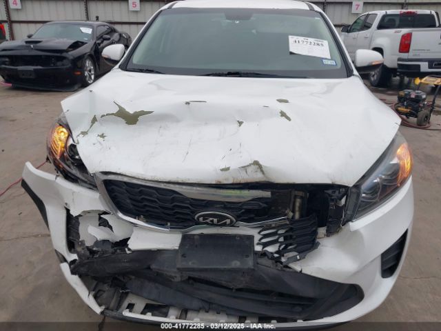 5XYPG4A38KG555012 KIA Sorento 2.4l Lx