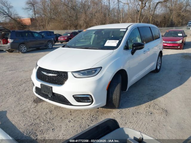 2024 CHRYSLER PACIFICA 2C4RC1BGXRR124293 Photo 1