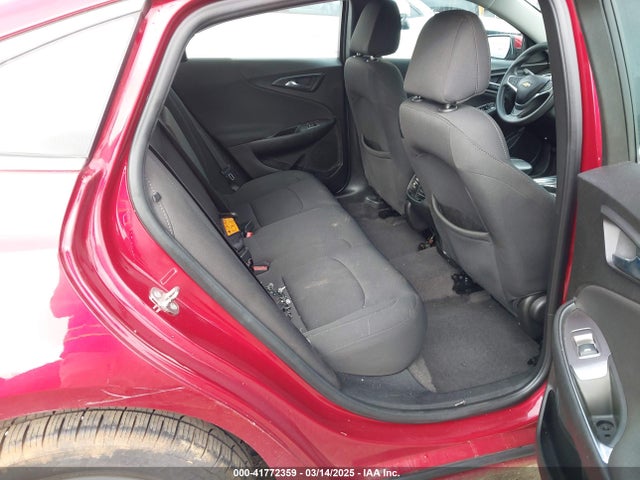 1G1ZD5STXJF242902 Chevrolet MALIBU LT