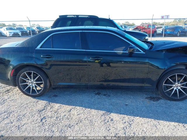 2C3CCAAG8GH274045 Chrysler 300 Anniversary Edition