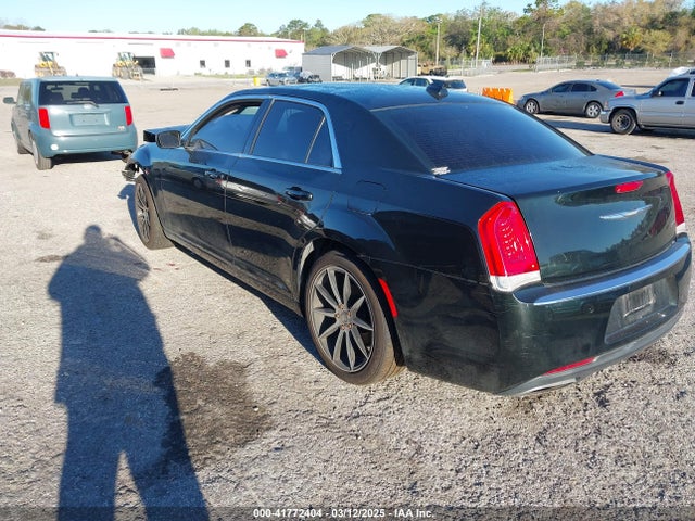 2C3CCAAG8GH274045 Chrysler 300 Anniversary Edition