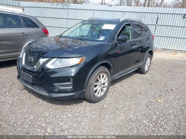 KNMAT2MV6JP502114 Nissan ROGUE SV