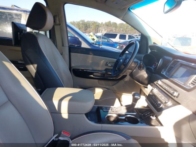 KNDMC5C19L6617750 KIA Sedona Sx