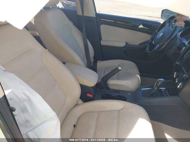 3VWL17AJ7GM263844 Volkswagen Jetta 1.8t Sel