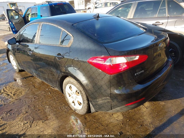 KNAFK4A61G5612006 KIA FORTE LX