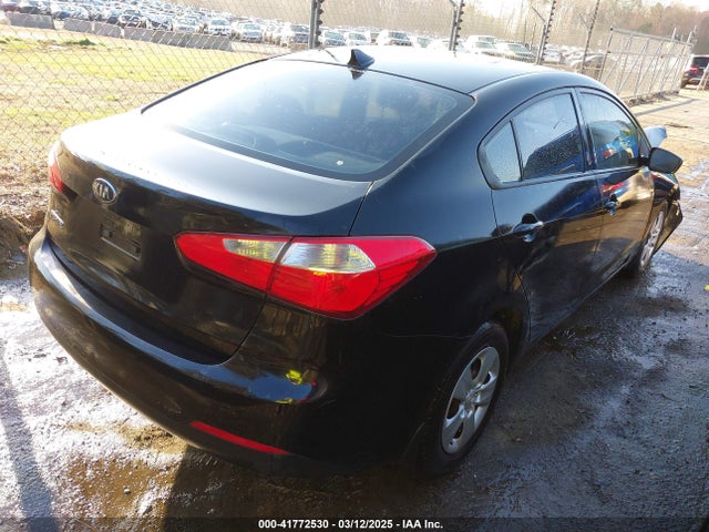 KNAFK4A61G5612006 KIA FORTE LX