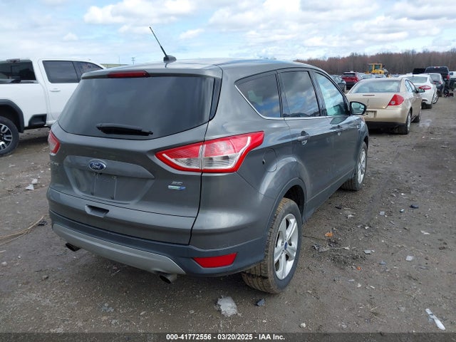1FMCU9GX8EUC89147 Ford ESCAPE SE