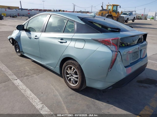 JTDKBRFU1G3024088 Toyota Prius Two
