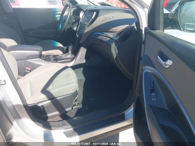 5XYZT3LB4JG555283 Hyundai Santa Fe Sport 2.4l