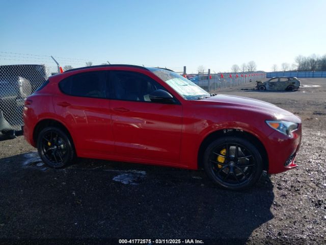 ZASPAKBN1M7D11070 Alfa Romeo Stelvio Ti Awd