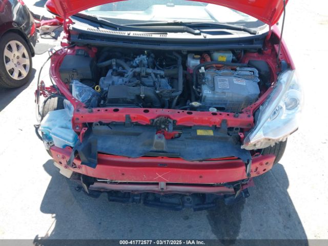 JTDKDTB37E1075172 Toyota Prius C Two